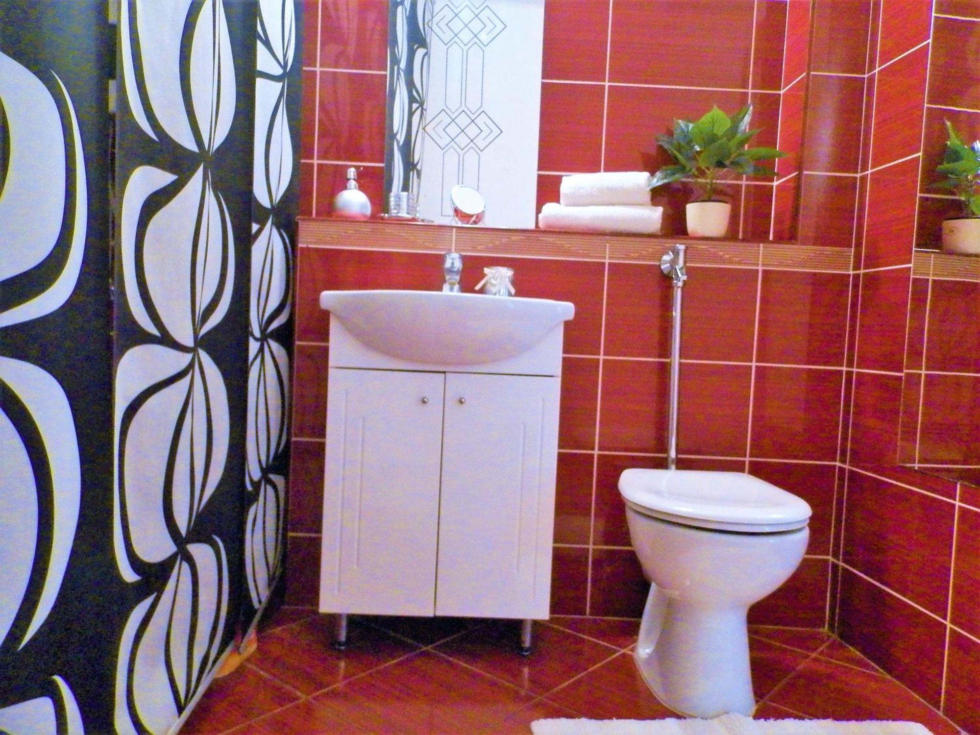 Lena Apartman - เอ็กเกอร์ ภายนอก รูปภาพ